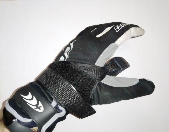 Рукоятка для лыжных палок с темляком STC система SWIX Triac Connection System Рукоятка для лыжных палок с темляком STC система SWIX Triac Connection System