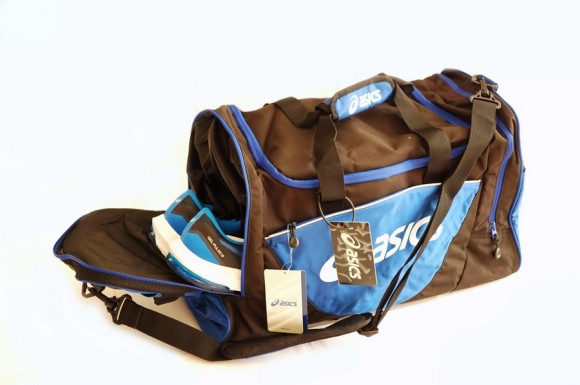 Сумка спортивная ASICS сине-черная Сумка спортивная ASICS сине-черная